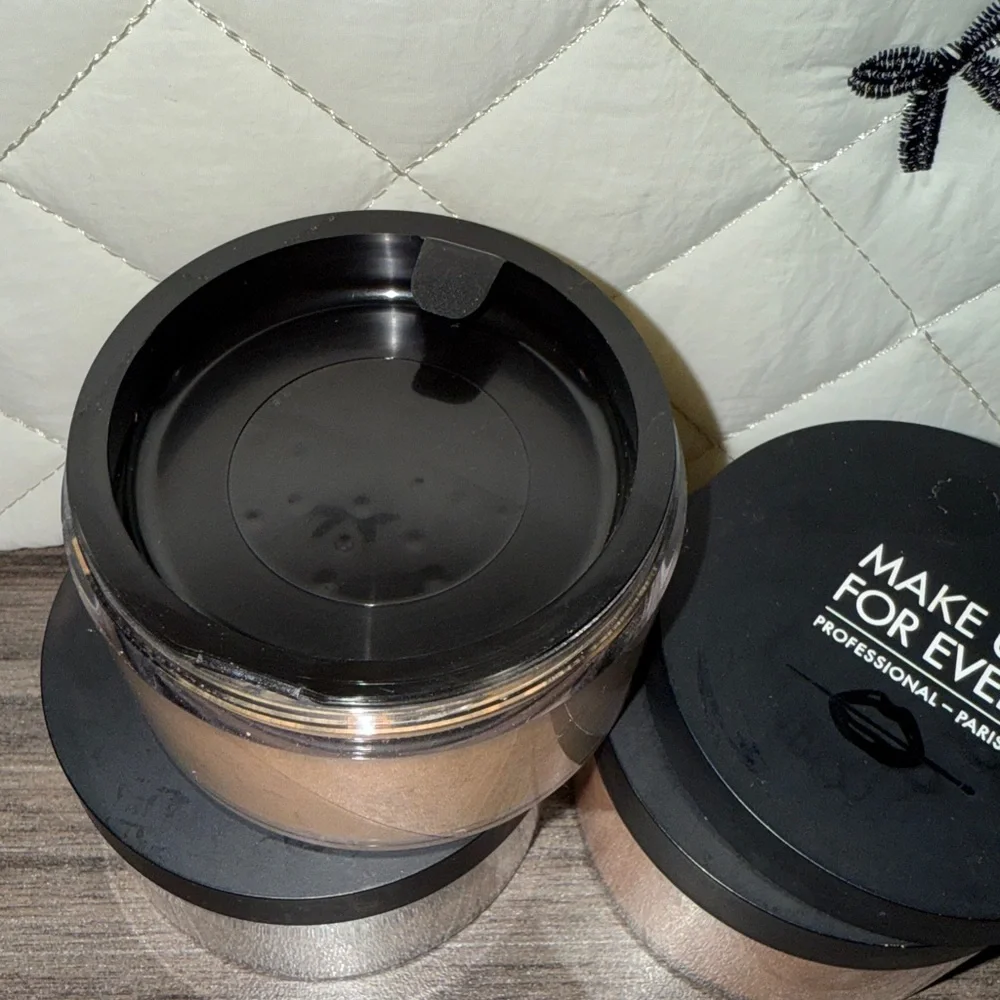 Make Up Forever Ultra HD Matte Setting Powder Brand New Unused Unopened Unboxed